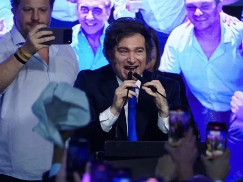 Elecciones2025 | Milei celebró el triunfo y convocó a los gobernadores a debatir reformas estructurales