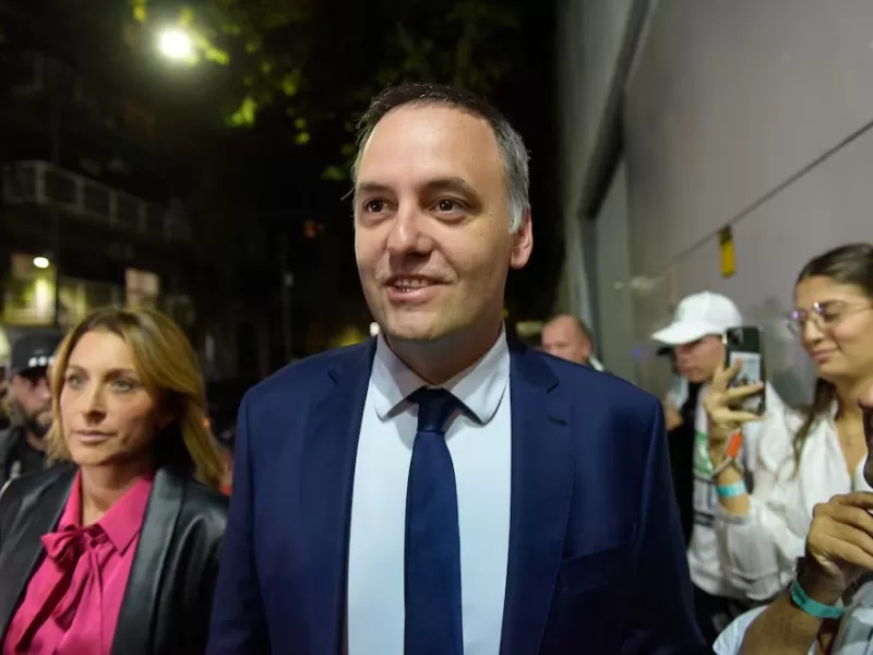 Manuel Adorni habló sobre el conflicto con el Hospital Garrahan: “Estamos en contra de los ñoquis”