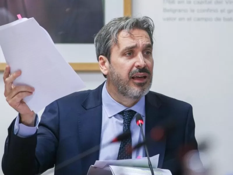 La Justicia declaró inconstitucional la decisión de Caputo de dejar de informar los precios de los combustibles