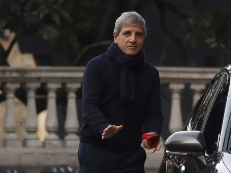 La Justicia declar&oacute; inconstitucional la decisi&oacute;n de Caputo de dejar de informar los precios de los combustibles