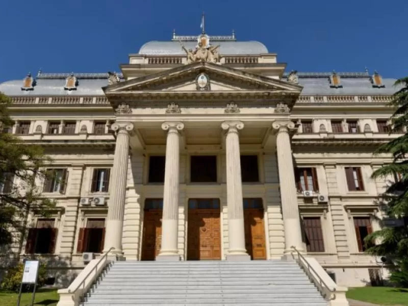 Detuvieron a empleados del Senado y a una dirigente de UPCN por una causa de abuso sexual