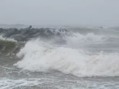 Qu&eacute; se sabe de la ola gigante que caus&oacute; un muerto y 35 heridos en Mar Chiquita